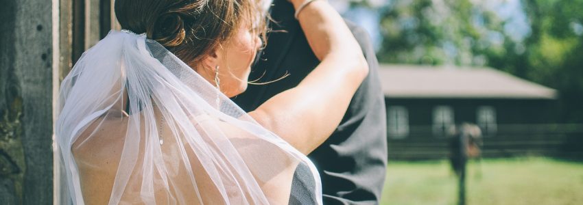 結婚式前のムダ毛処理、結婚式まで一ヶ月未満であればブライダルシェービングの利用がおすすめ